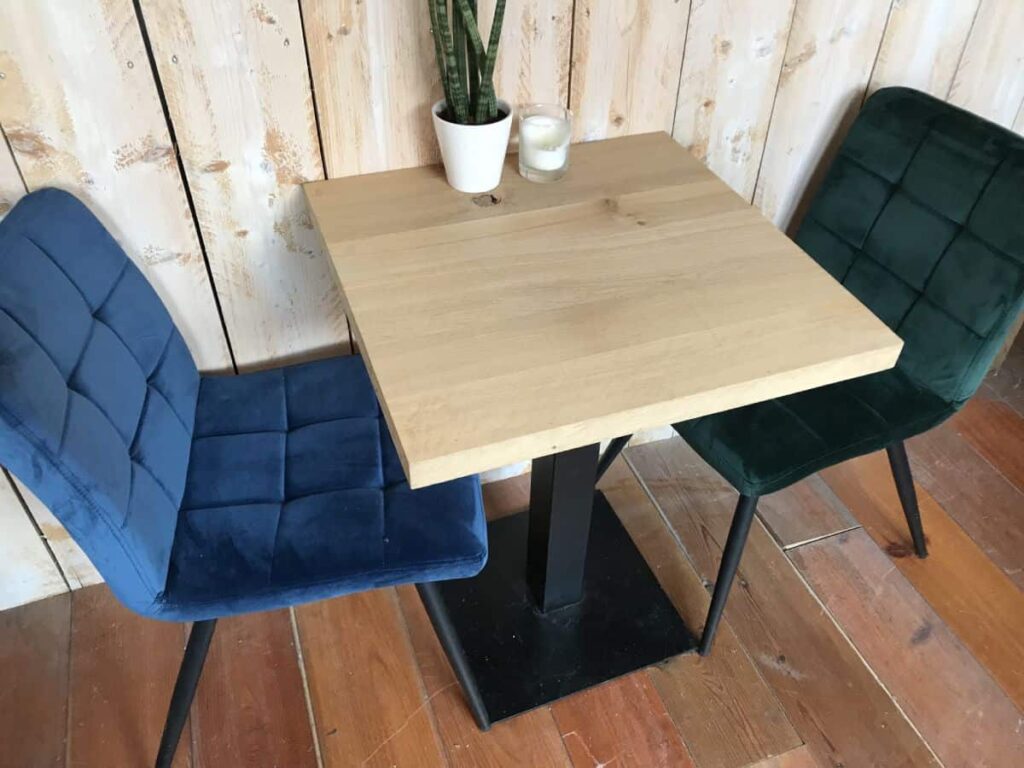 Eiken stoere bistrotafel 60x60