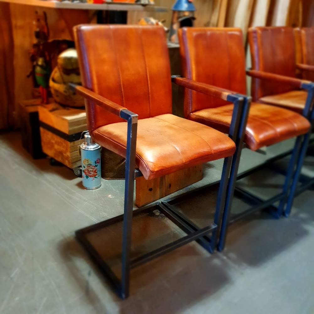 Lederen barkruk cognac