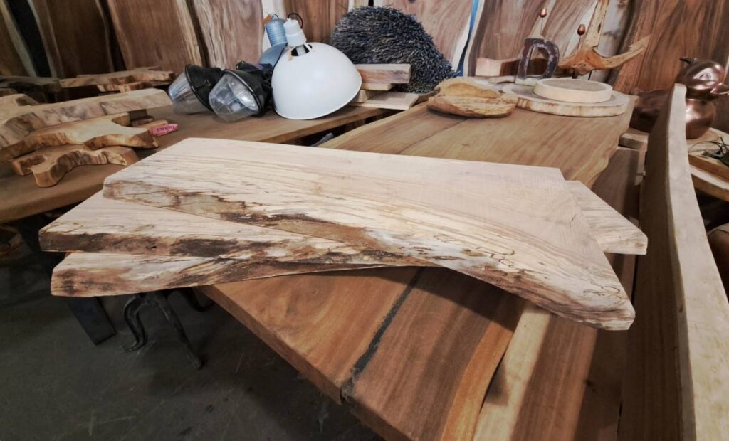 Elmwood wandplank 25x4cm dik