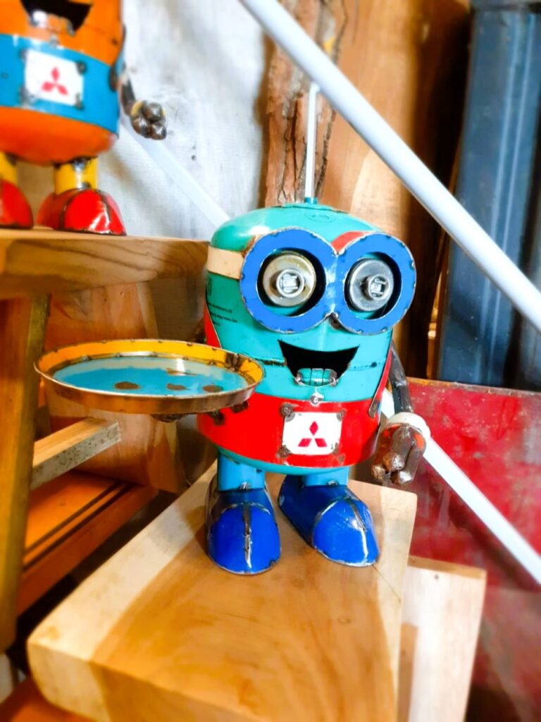 Minions metal art Blue